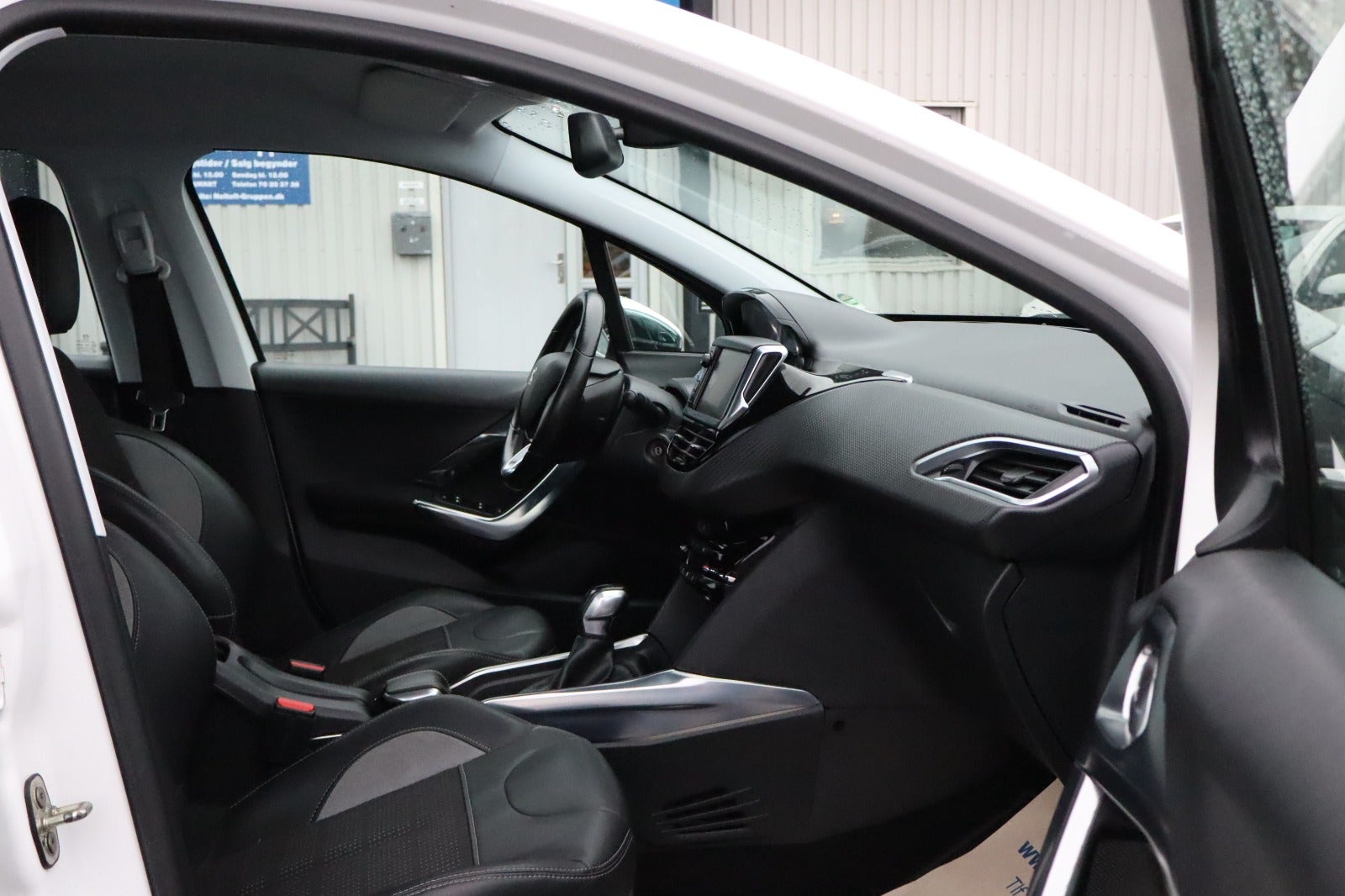 Billede af Peugeot 2008 1,2 VTi 82 Allure