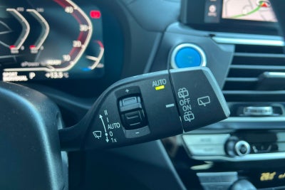 BMW iX3 Charged Plus