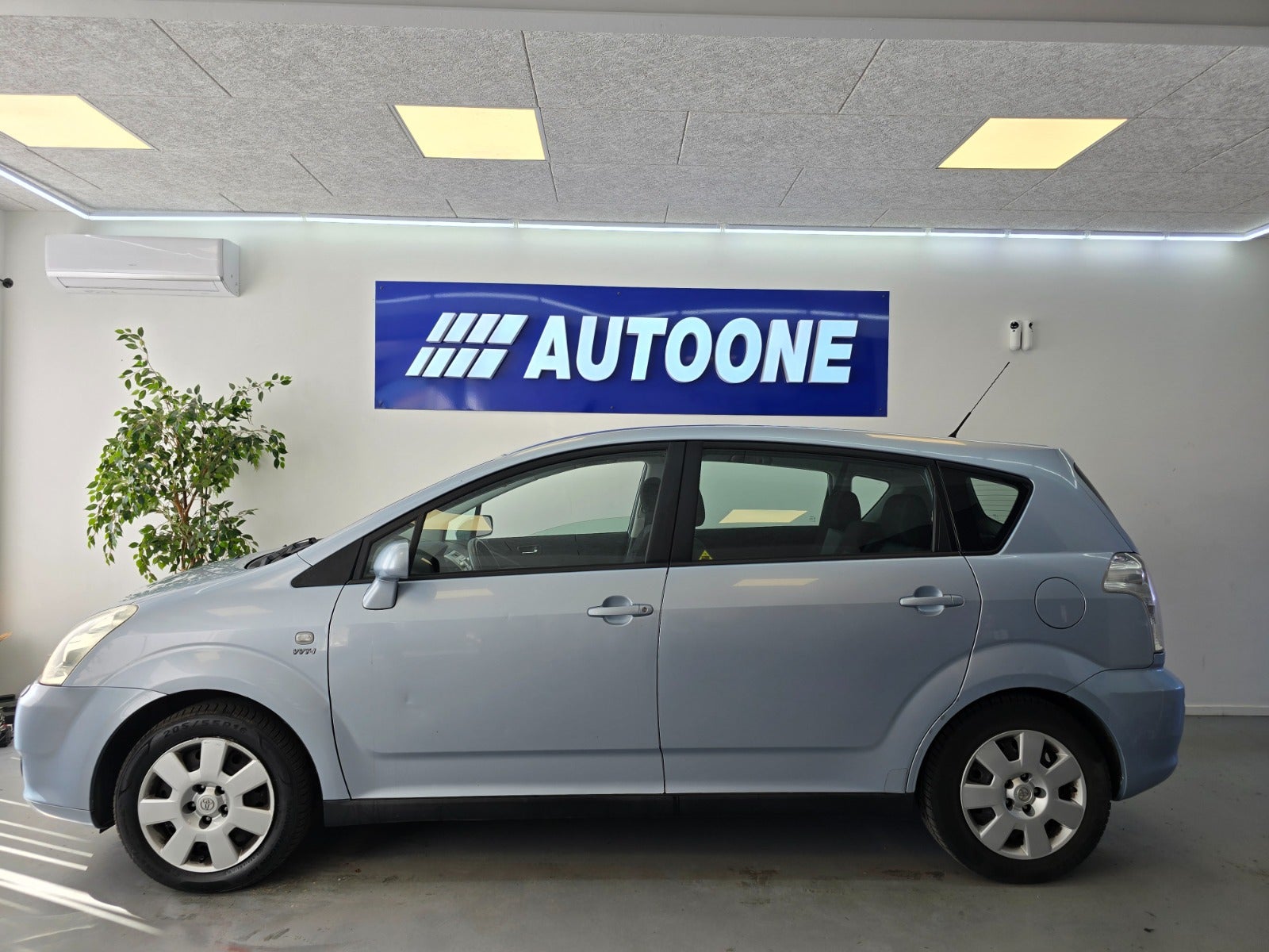 Billede af Toyota Corolla Verso 1,6 Terra 7prs