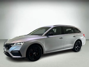Skoda Octavia TSi iV RS Combi DSG
