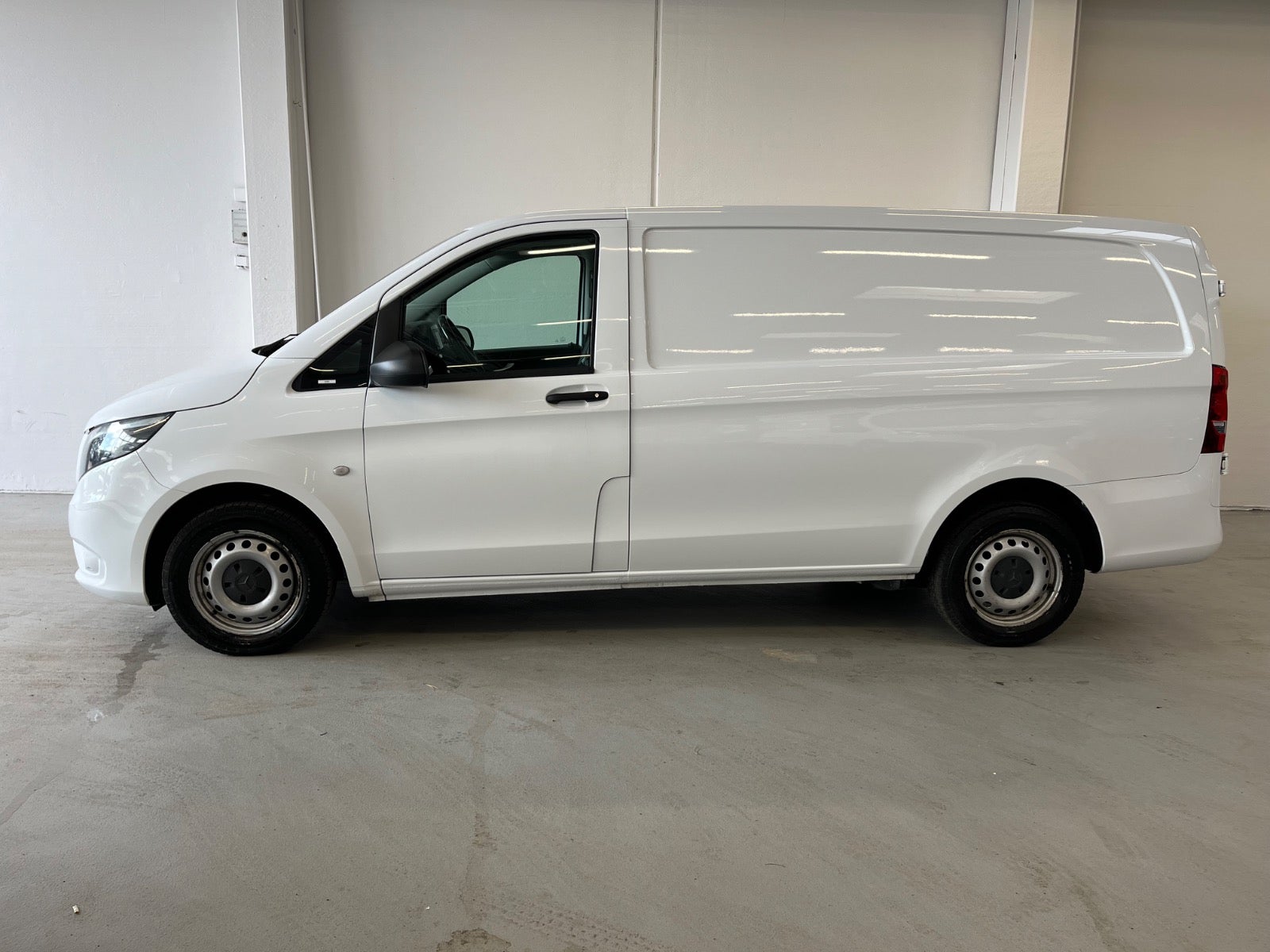 Billede af Mercedes Vito 114 2,0 CDi Kassevogn aut. L RWD