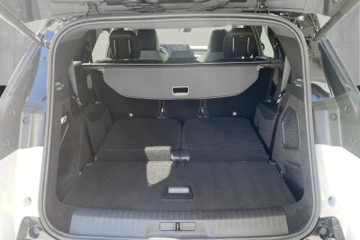 Peugeot e-5008 GT 7prs