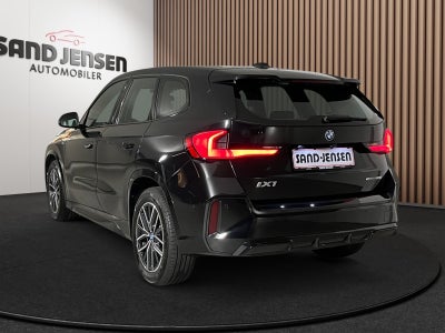 BMW iX1 eDrive20 M-Sport Premium