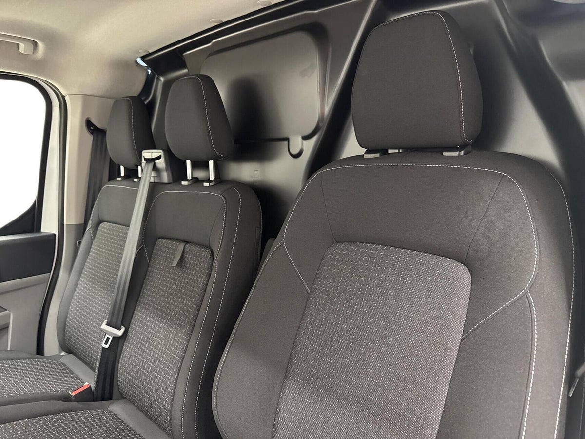 Ford E-Transit Custom 320S Trend billede 12