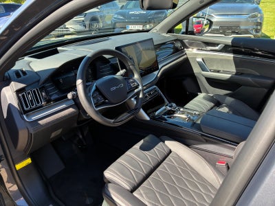BYD Tang Flagship AWD 7prs