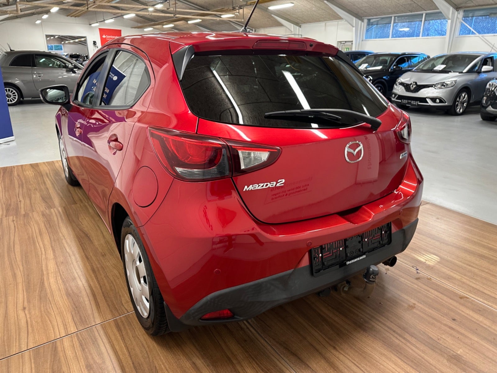 Mazda 2 2015