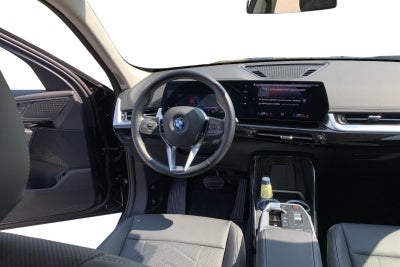 BMW iX1 xDrive30 X-Line