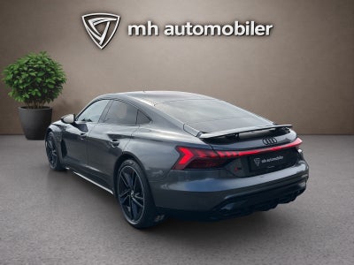 Audi RS e-tron GT quattro