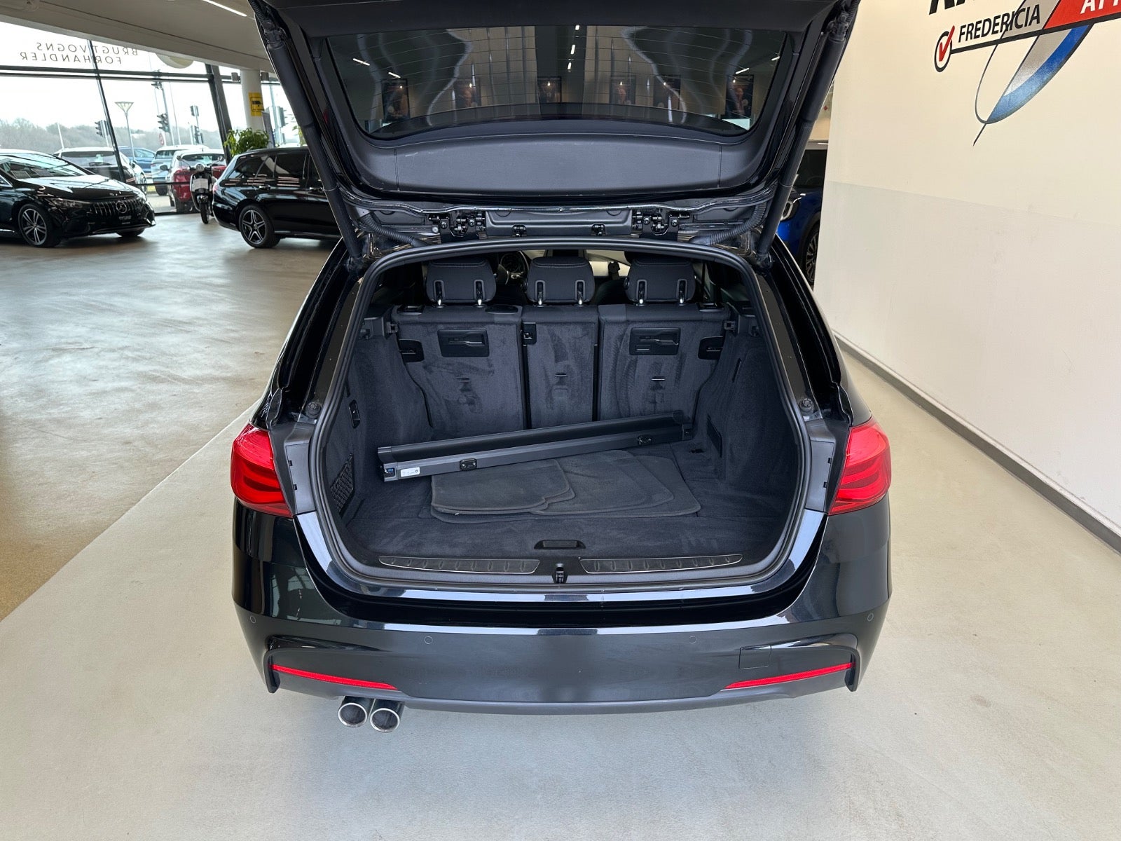 Billede af BMW 320d 2,0 Touring M-Sport aut.