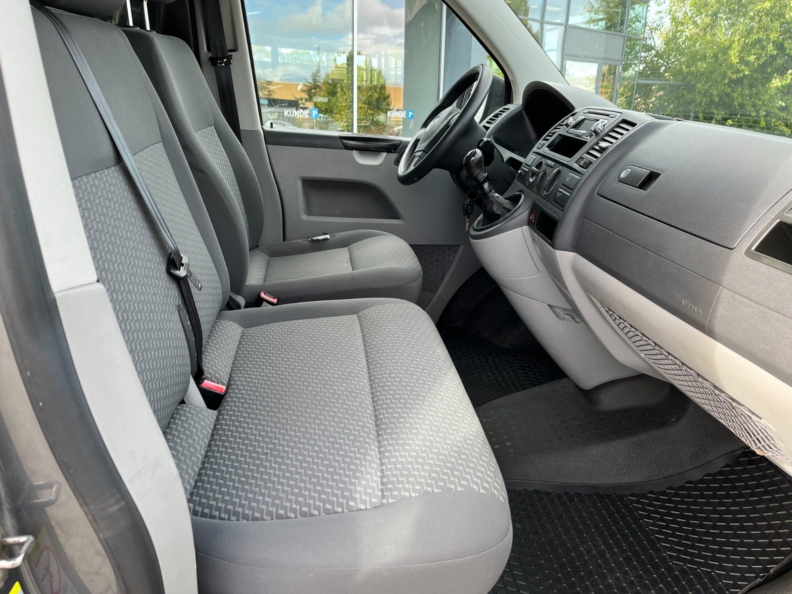 Billede af VW Transporter 2,0 TDi 84 Kassevogn kort