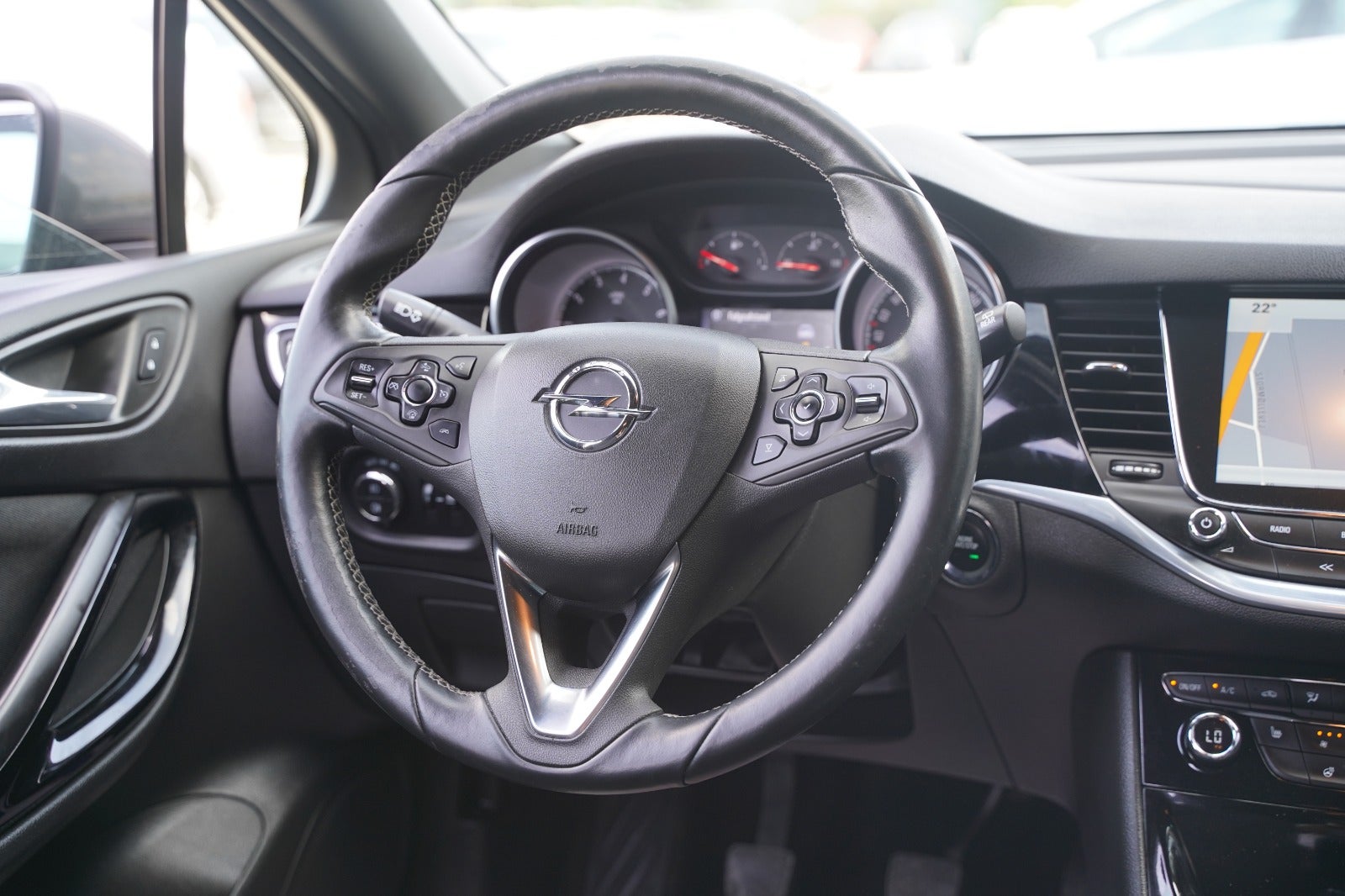 Billede af Opel Astra 1,4 T 150 Dynamic Sports Tourer