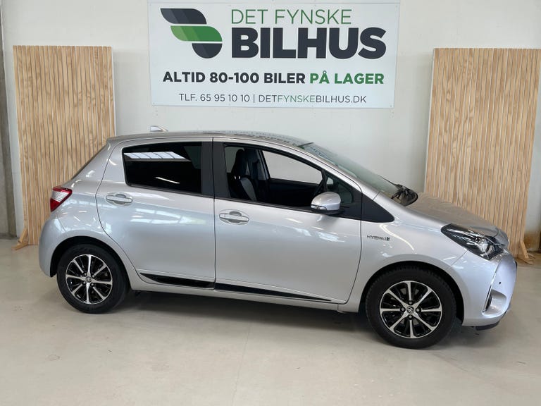 Toyota Yaris Hybrid H2 e-CVT