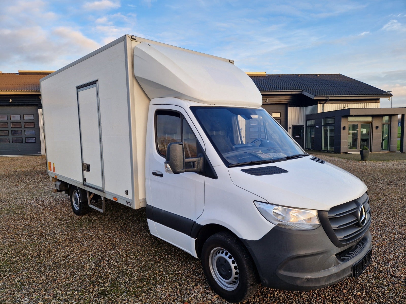 Billede af Mercedes Sprinter 315 2,0 CDi A3 Alukasse m/lift aut. RWD