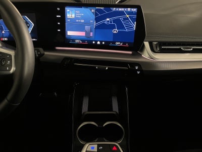 BMW iX1 eDrive20 M-Sport Van