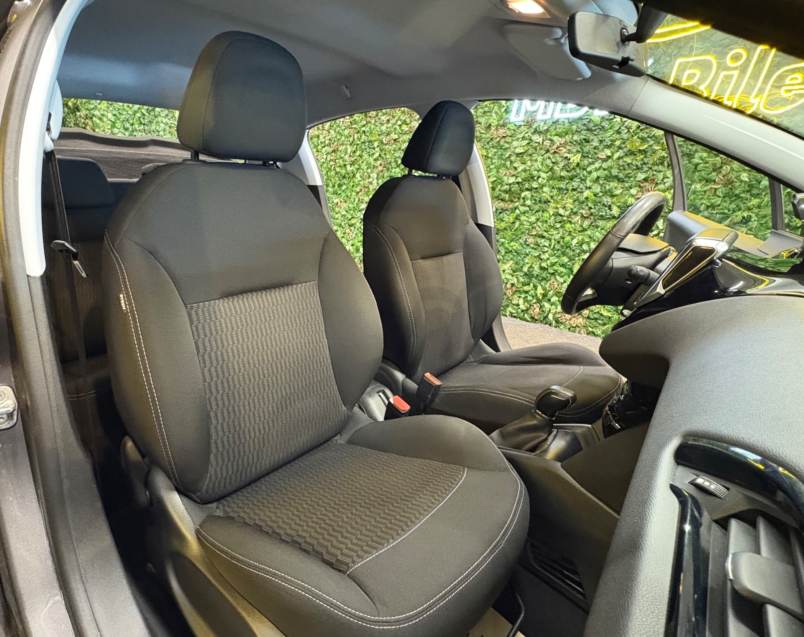 Billede af Peugeot 208 1,2 VTi 82 Active