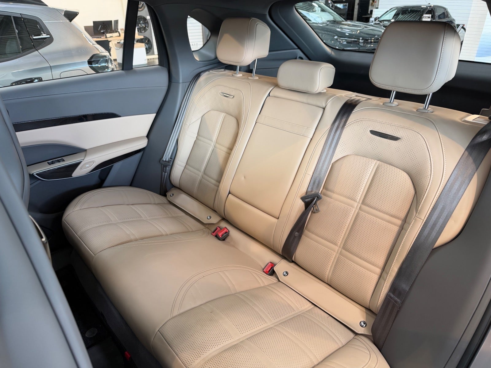 Billede af Hongqi EHS7 111 Exclusive