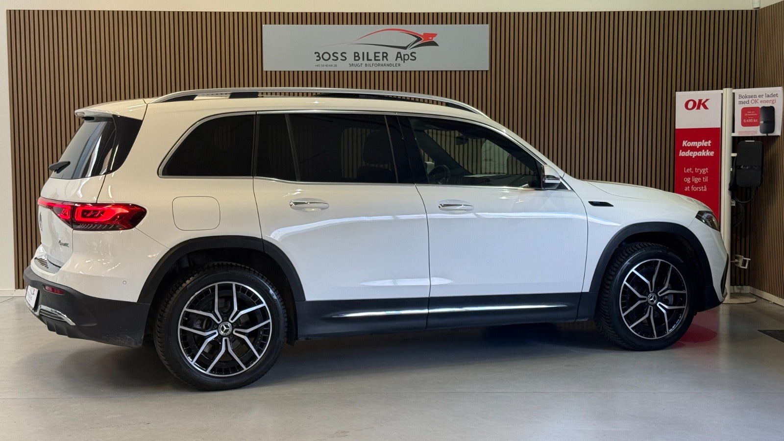 Billede af Mercedes EQB300  AMG Line 4Matic 7prs