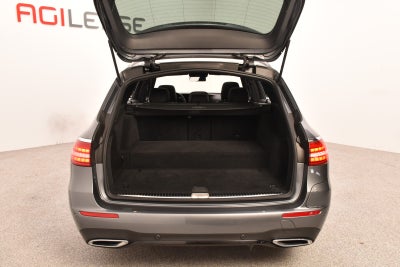 Mercedes E300 de AMG Line Night Edition stc. aut.