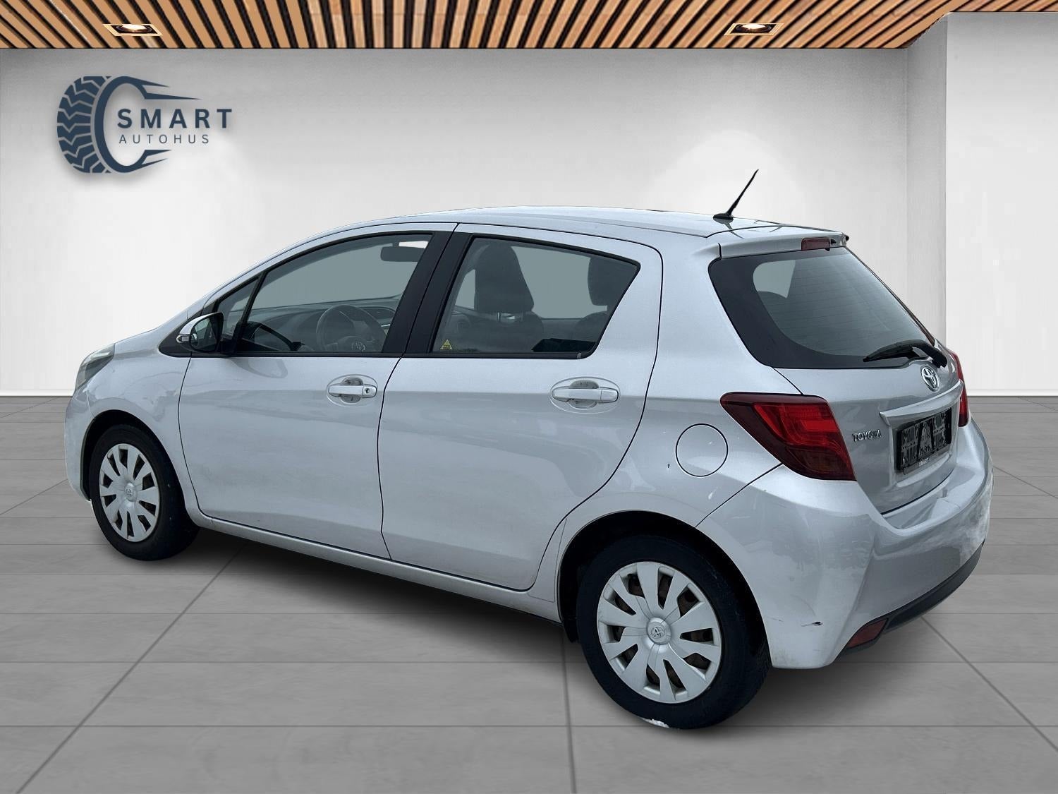 Billede af Toyota Yaris 1,0 VVT-i T1