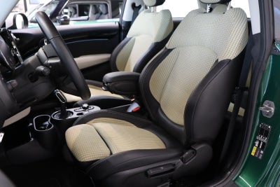 MINI Cooper SE Classic Trim