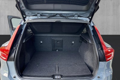 Volvo XC40 P6 ReCharge Core