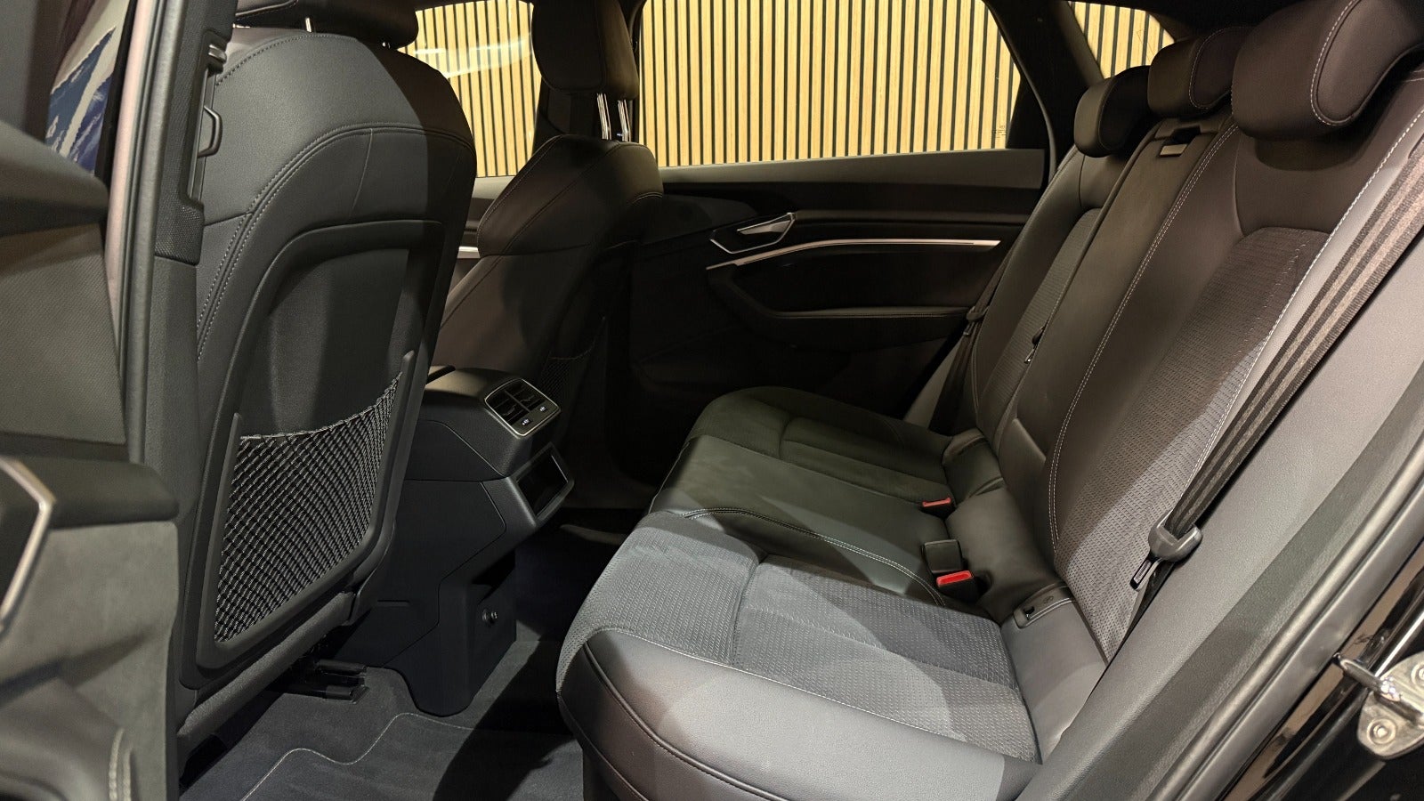 Billede af Audi e-tron 55 S-line quattro