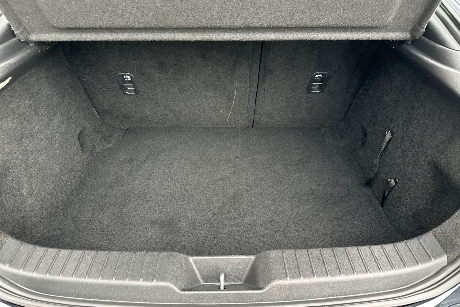 Billede af Mazda 3 2,0 e-SkyActiv-G 150 Sky aut.