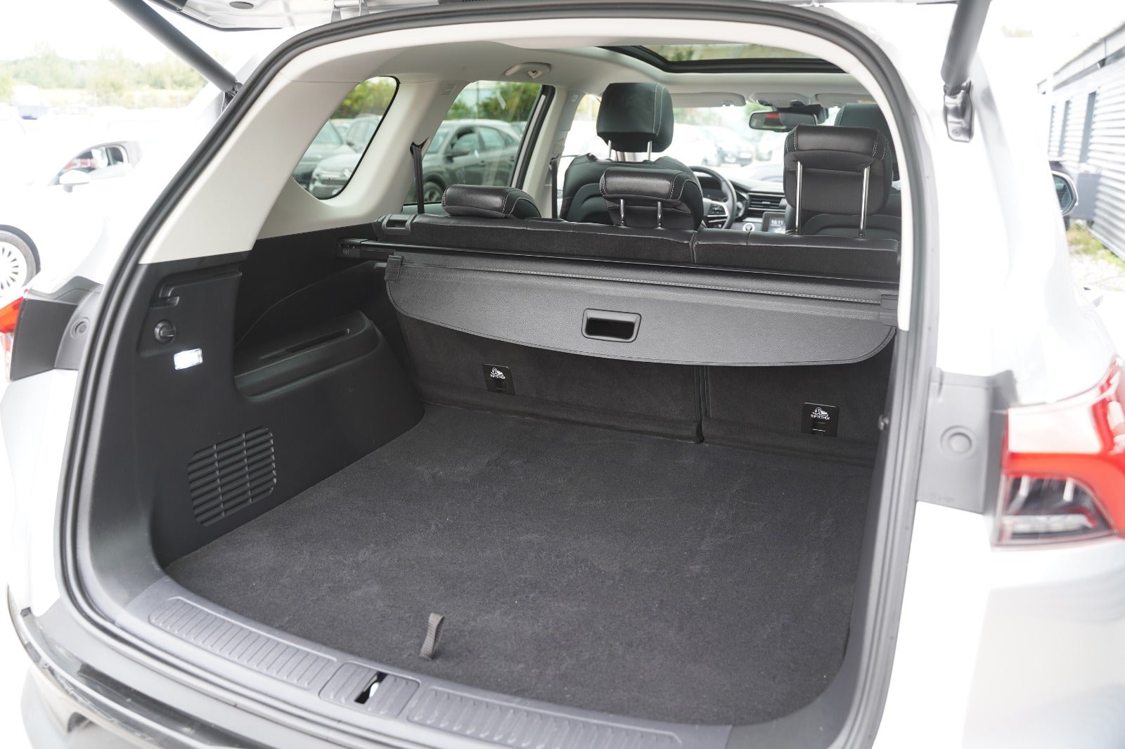Billede af Maxus Euniq6 70 