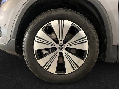 Mercedes EQA300 Progressive 4Matic Van