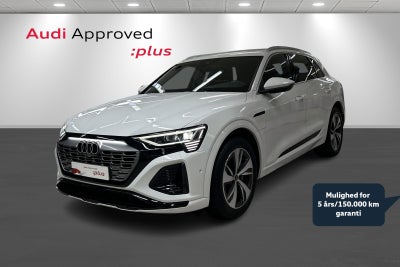 Audi Q8 e-tron 55 S-line quattro 5d