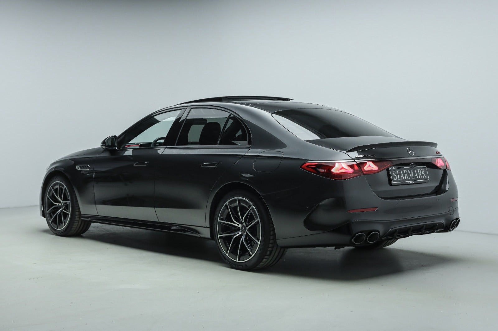 Mercedes-AMG E 53 (2/8)
