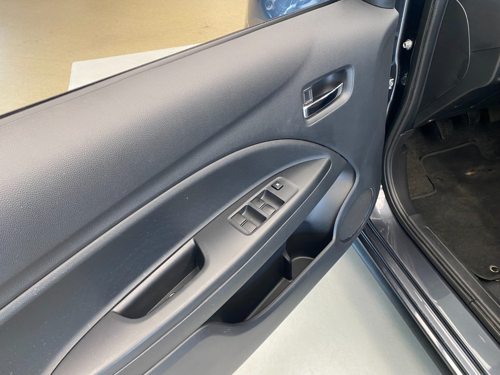Billede af Mitsubishi Space Star 1,2 Intense