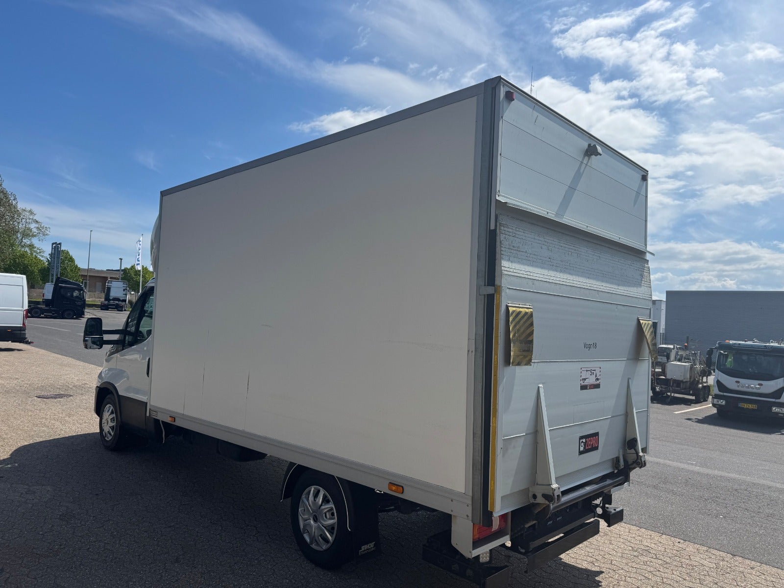 Billede af Iveco Daily 3,0 35S18 4100mm Lad AG8