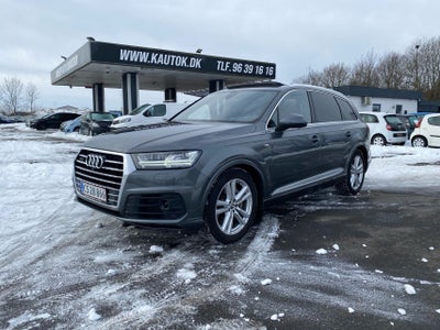 Audi Q7 3,0 TDi 272 S-line quattro Tiptr. 7prs 5d