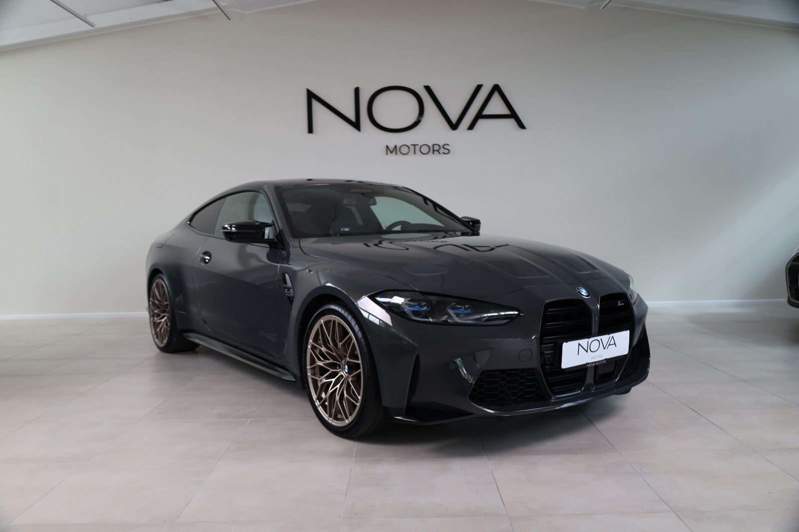 BMW M4 3,0 Coupé Competition xDrive aut. 2d - 4