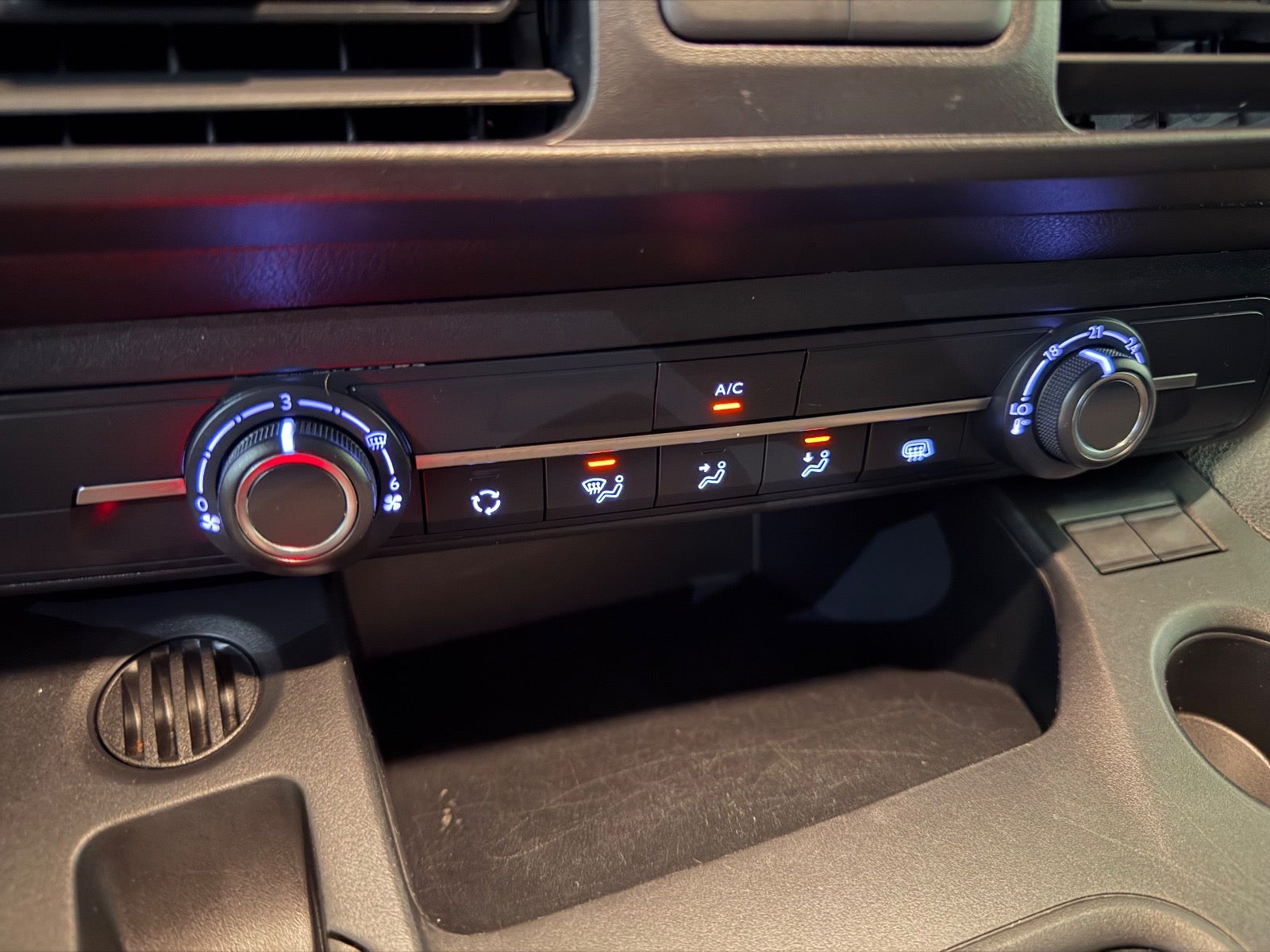 Opel Combo D 102 Enjoy+ L1V1