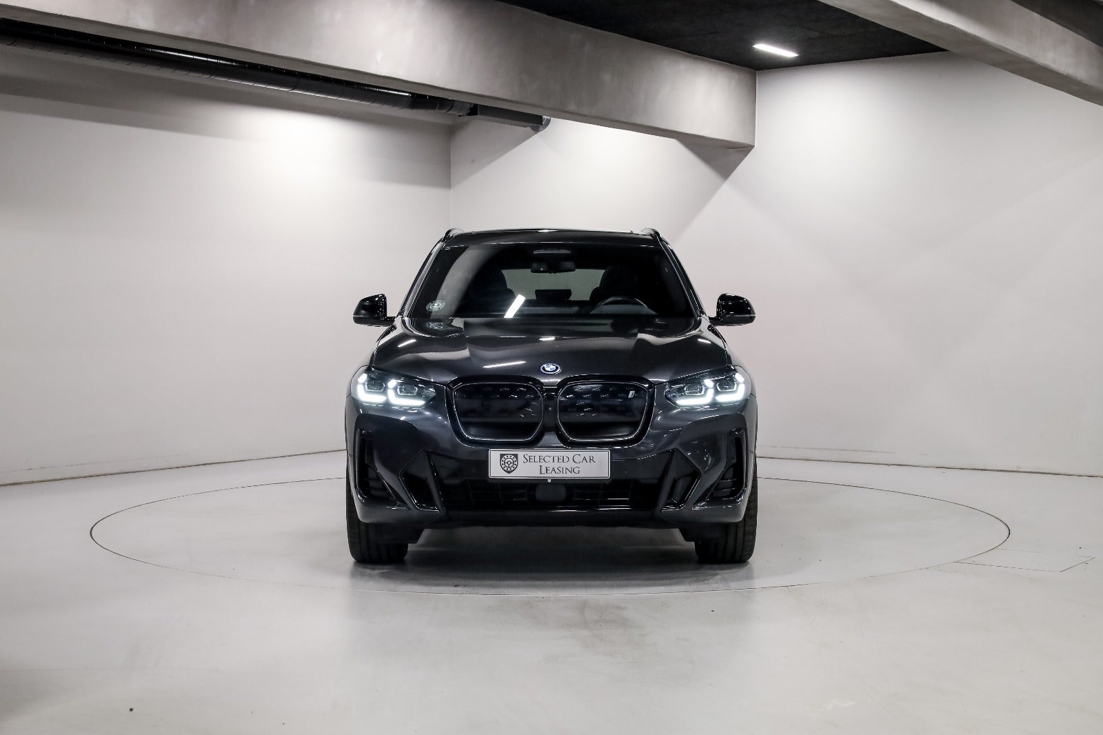 BMW iX3 Charged Plus