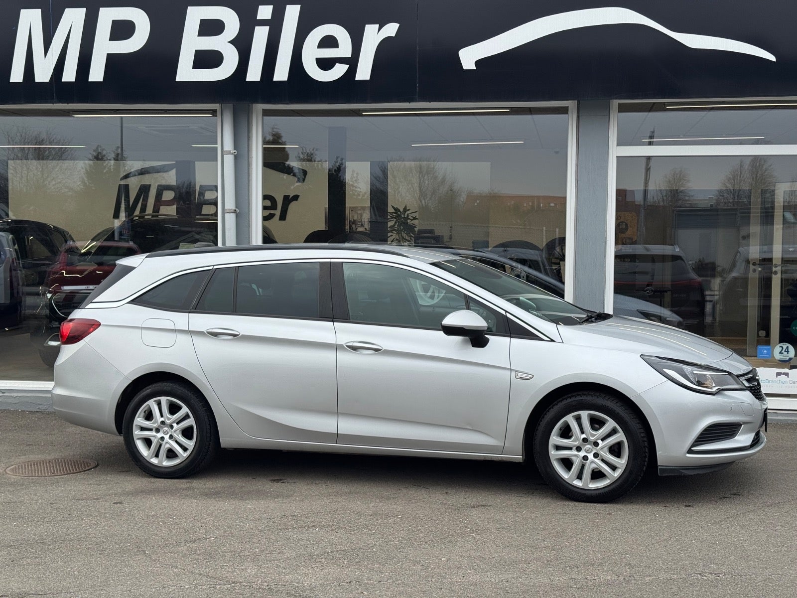 Billede af Opel Astra 1,4 T 150 Enjoy Sports Tourer