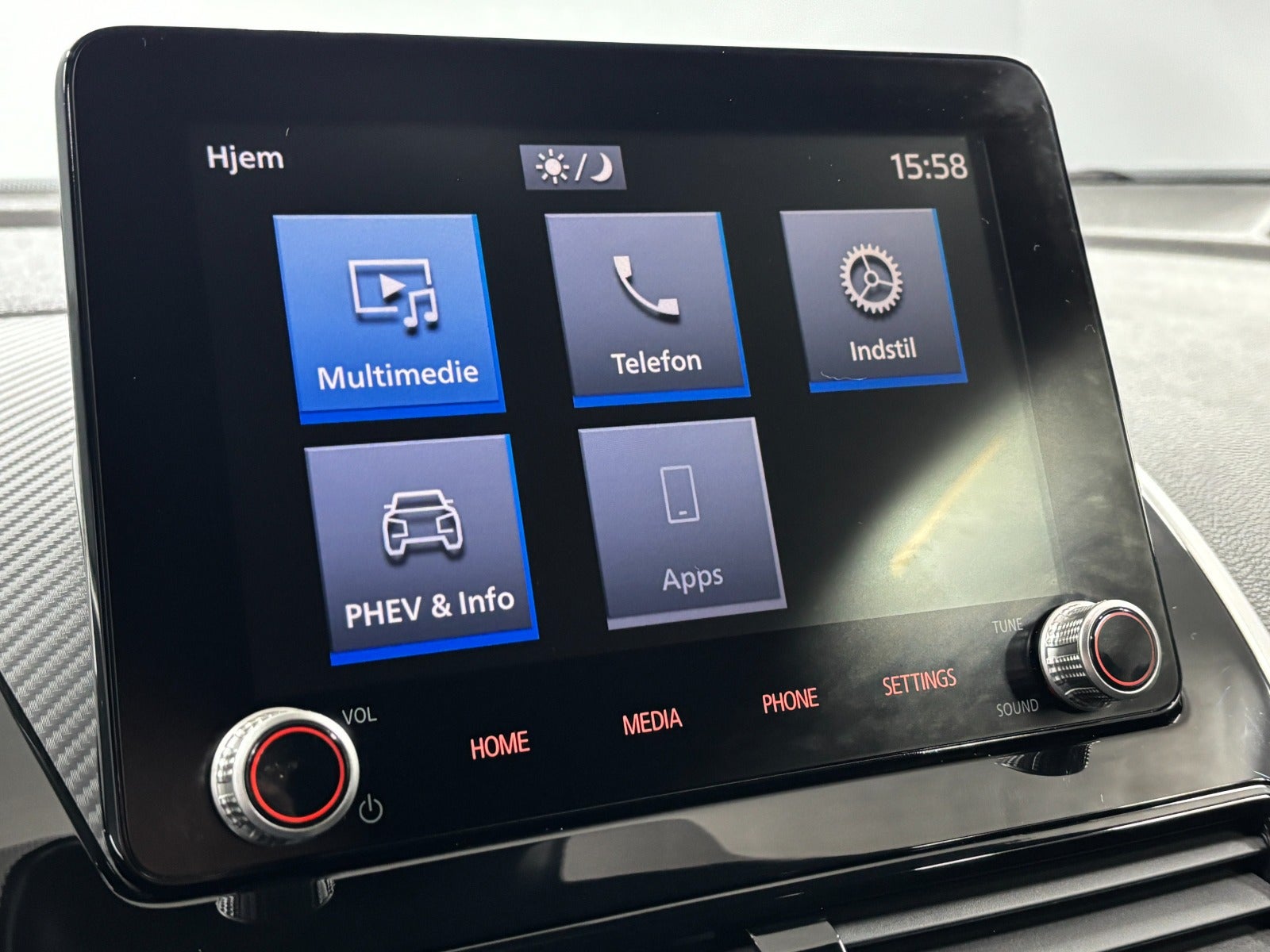 Billede af Mitsubishi Eclipse Cross 2,4 PHEV Intense CVT 4WD