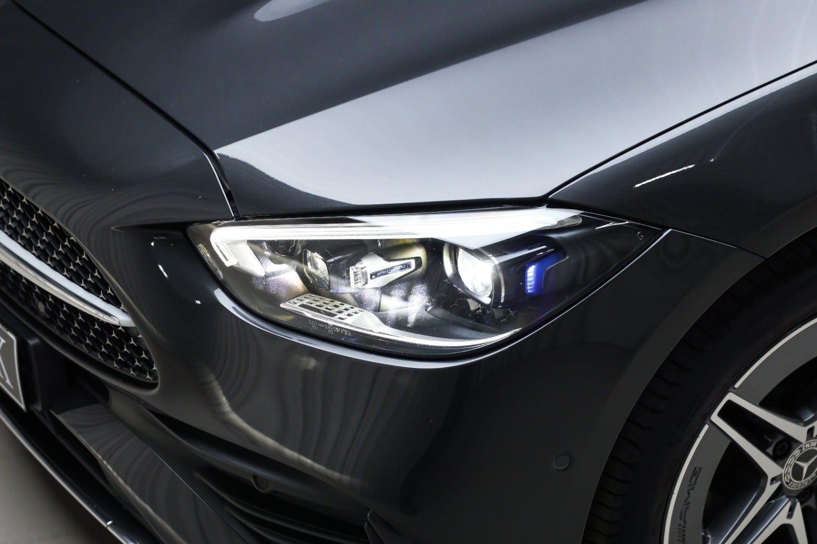 2022 Mercedes-Benz C 300 e