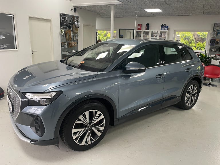 Audi Q4 e-tron Advanced