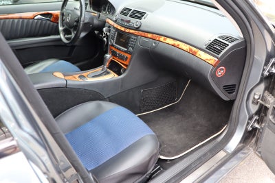 Mercedes E230 Avantgarde aut.