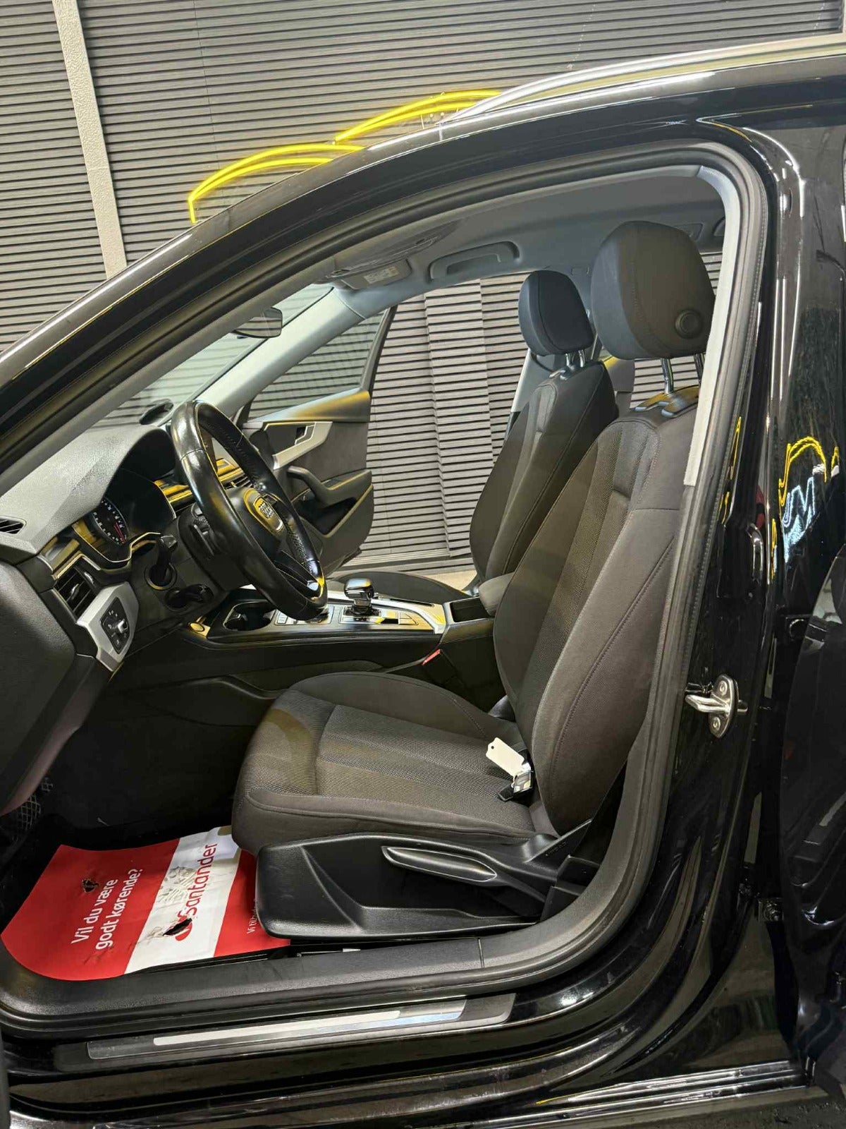 Billede af Audi A4 2,0 TFSi 190 Avant S-tr.