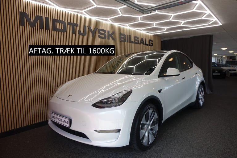 Tesla Model Y Long Range AWD