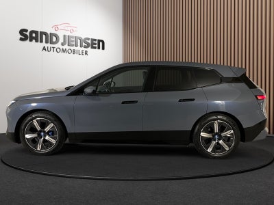 BMW iX xDrive40 Supercharged
