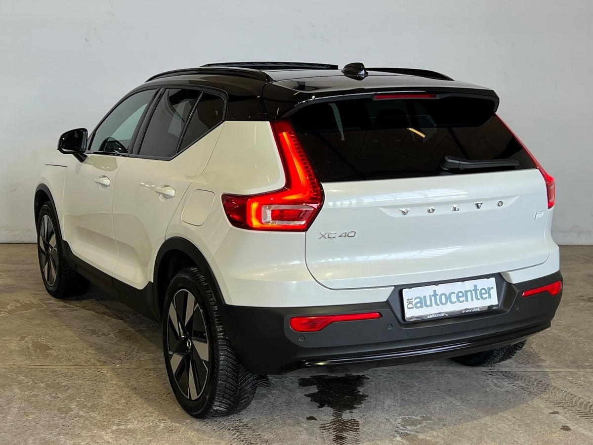 Volvo XC40 ReCharge Extended Range Ultra Dark