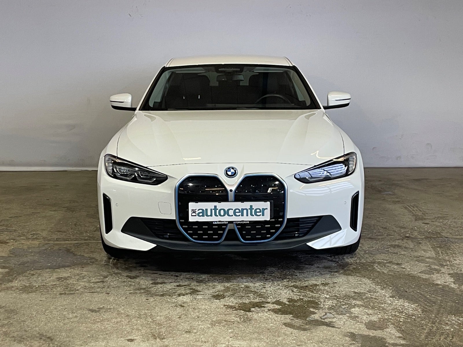 BMW i4 eDrive40