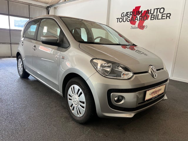 Volkswagen Up! 1,0 75 Move Up! BMT 80.000 km 2013 23,8 km/l