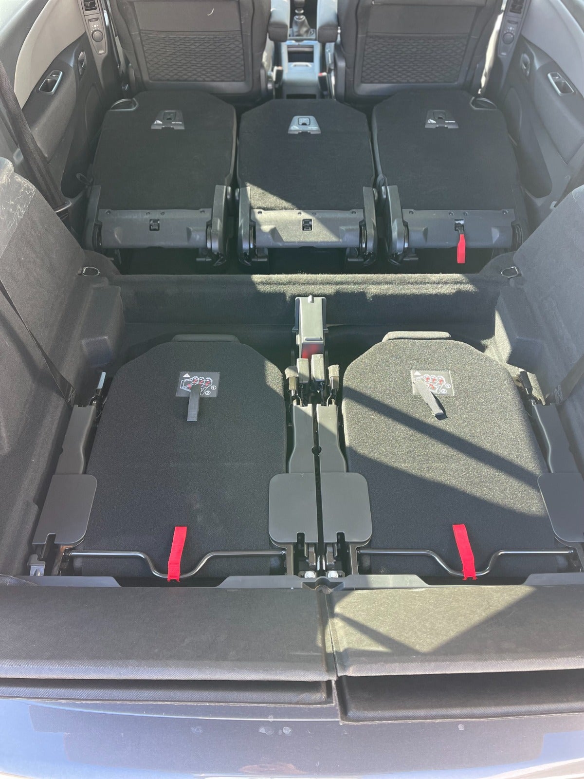 Billede af Citroën Grand C4 SpaceTourer 1,6 BlueHDi 120 Iconic 7prs