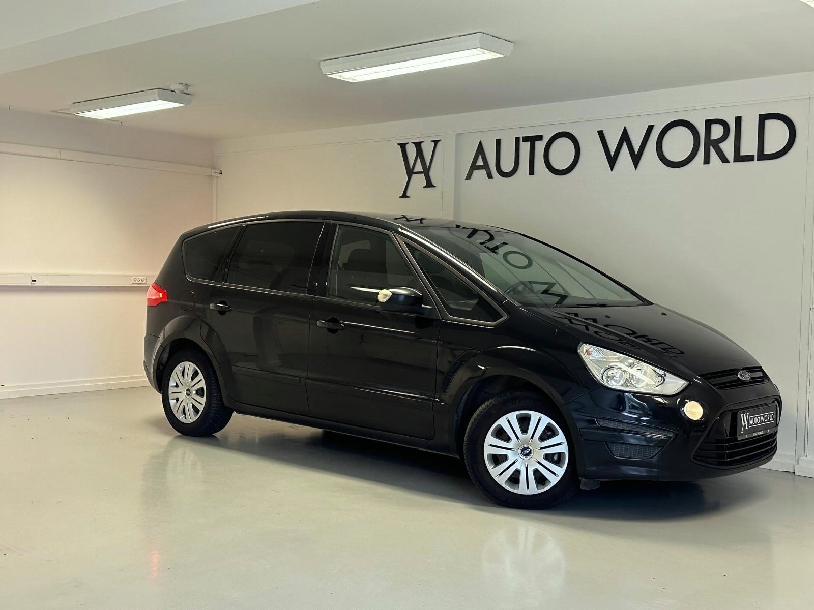 Ford S-MAX 2011